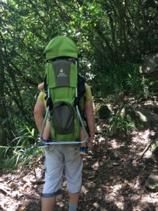 Louer un porte bébé physiologie ou de randonnée sur l'ile de la Réunion