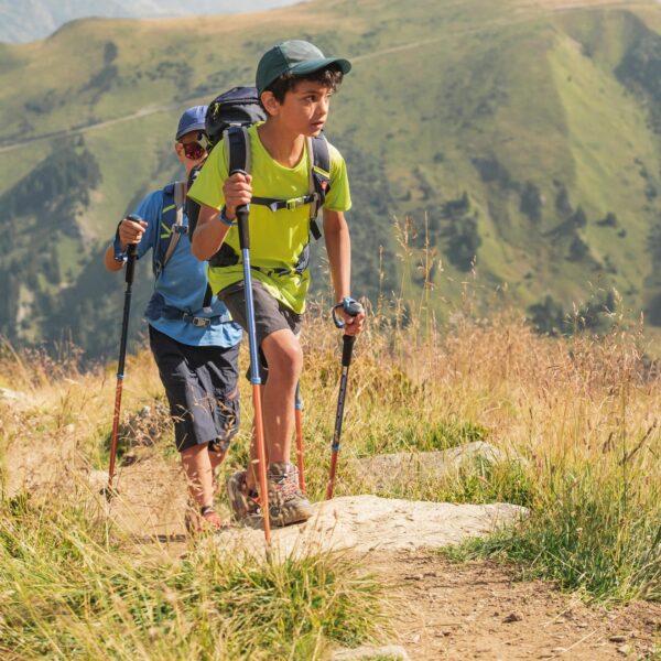 louer des bratons de randonnées pour enfant à la Réunion